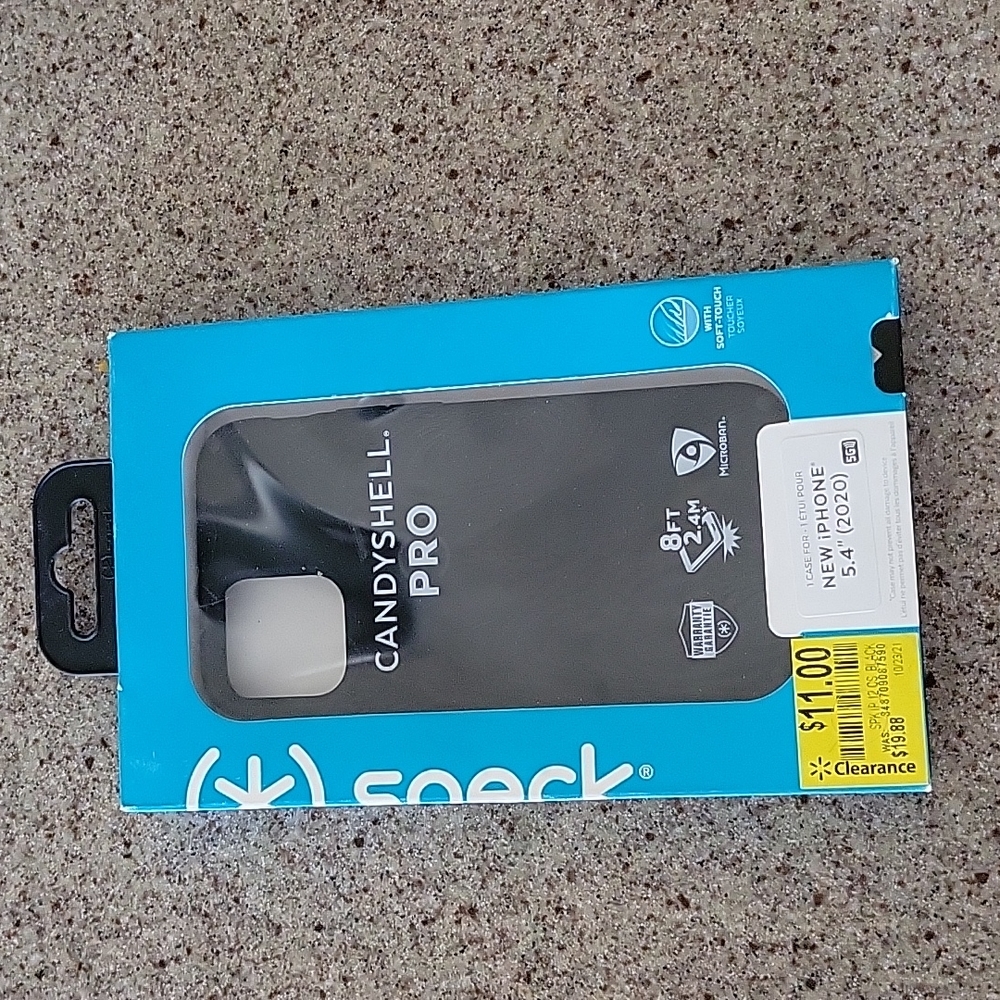 Iphone 12 speck case